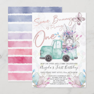 Convite Um Bunny está virando um Primavera de aniversári