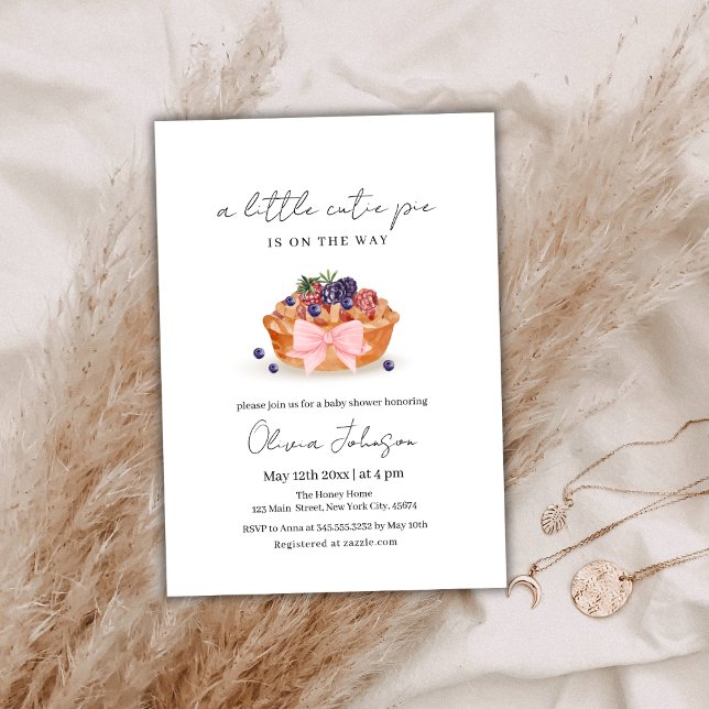 Convite Um Chá de fraldas De Arco De Pie Berry (A Little Cutie Pie Berry Bow Baby Shower Invitation)