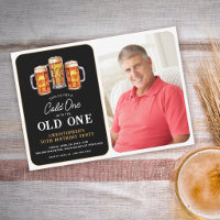 Um Frio Com A Velha Foto De Aniversário De Cerveja