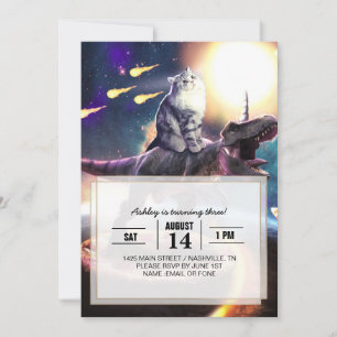 Convite Um gato dirigindo unicórnio de dinossauro no espaç