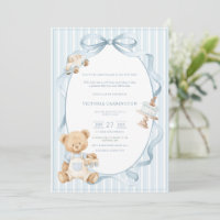 Um Pequeno Urso Azul Cavalheiro Bebê Listra Bebê