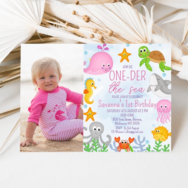 Convite Um primeiro aniversario do Mar da Rapariga de Foto (Sweet under the sea or one-der the sea 1st birthday invitation for a girl featuring a pink whale.)