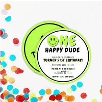 Um Smiley face de primeiro aniversario Feliz