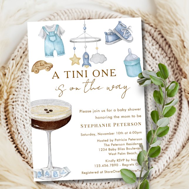 Convite Um Tini A Caminho Baby Shower de Espresso Martini (Criador carregado)