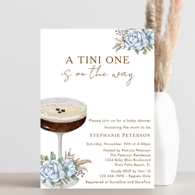 Convite Um Tini Um Dusty Blue Espresso Martini Chá de Bebê (Criador carregado)