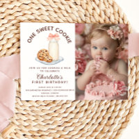 Uma Garota Fotográfica de Cookie Doce Primeiro Ani