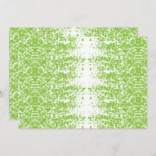 Convite Uma mulher vestindo um suéter de cinza e os óculos