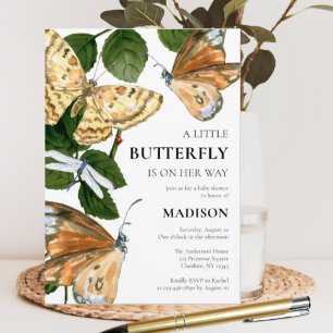 Convite Uma Pequena Borboleta Está A Caminho Do Chá de fra