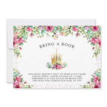 Uma pequena Princesa Floral Traga um Livro