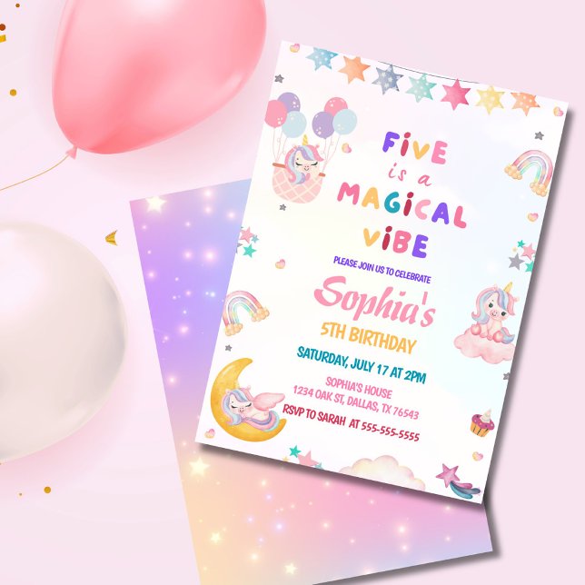Convite Unicorn Five Is a Magical Vibe  5º Aniversário  (.Five Is a Magical Vibe unicorn 5th birthday invitation with pastel rainbow theme.)