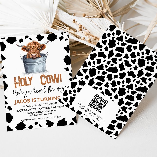 Convite Vaca Extrema QR No primeiro aniversario De Vaca Ba (Highland cow holy cow first birthday invitation with black and white cow print and QR code.)
