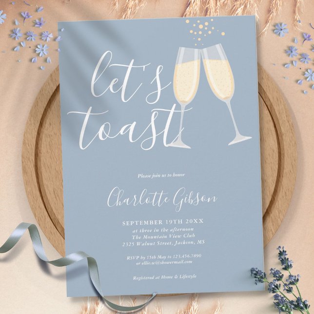 Convite Vamos ao Script de Brinde Chuveiro de Noiva Azul P (Let's Toast Script Bridal Shower Dusty Blue Invitation)