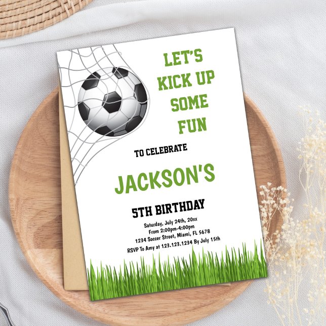 Convite Vamos lança algumas convidações de aniversário de  (Let's kick up some fun Soccer Birthday Invitations)