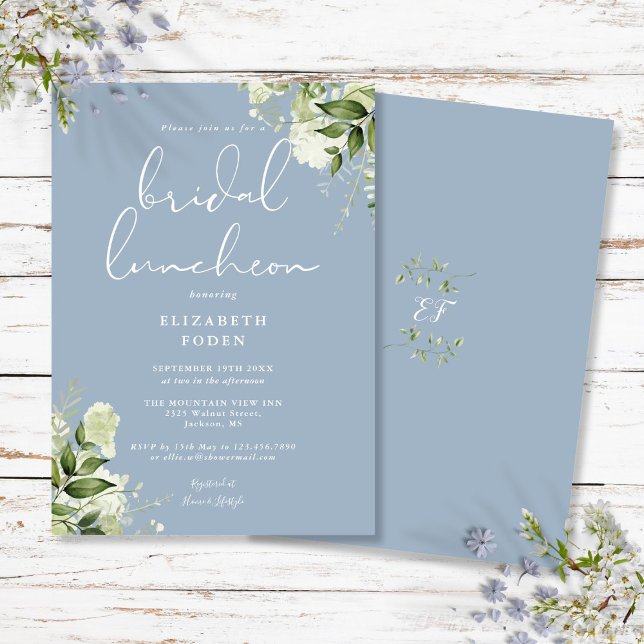 Convite Verdura Monograma Dusty Blue Bridal Luncheon (Greenery Monogram Dusty Blue Bridal Luncheon Invitation)