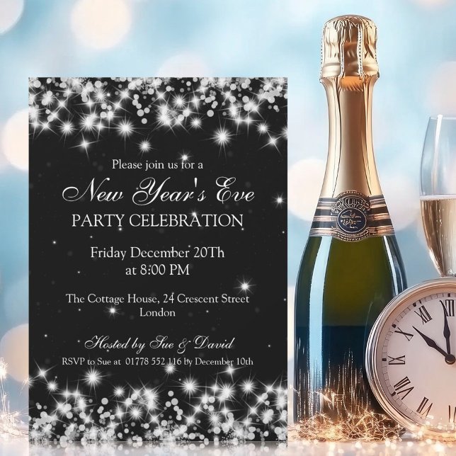 Convite Véspera de ano novo Elegante de inverno Preto Spar (Elegant New Years Eve Winter Sparkle Black Invitation)