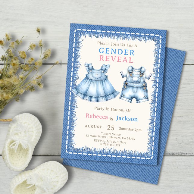 Convite Vestido e Dungarees de bebê bonitos Revelação de g (Cute Baby Denim Dress & Dungarees Gender Reveal Invitation)