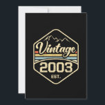 Convite Vintage 2003 Est 18th Birthday Gift<br><div class="desc">Legal Retro 2003 Birthday dá Design no estilo vintage e no ano de nascimento. Engraçado Aniversário de 18 anos. Nascer em 2003 festas de aniversário.</div>