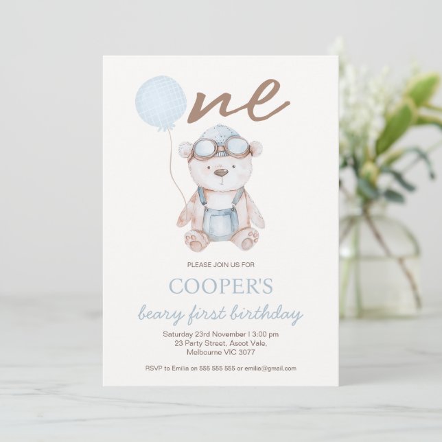 Convite Watercolor Blue Brown Beary First Birthday  (Em pé/Frente)