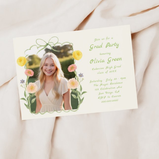 Convite Whimsical Floral Frame Graduation Invitation (Criador carregado)
