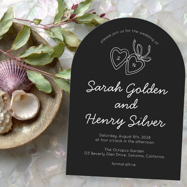 Convite Whimsical Heart Locket Doodle Sketch Modern CUSTOM (Whimsical Heart Locket Doodle Sketch Modern CUSTOM Arch Wedding Invitation Black and White
)