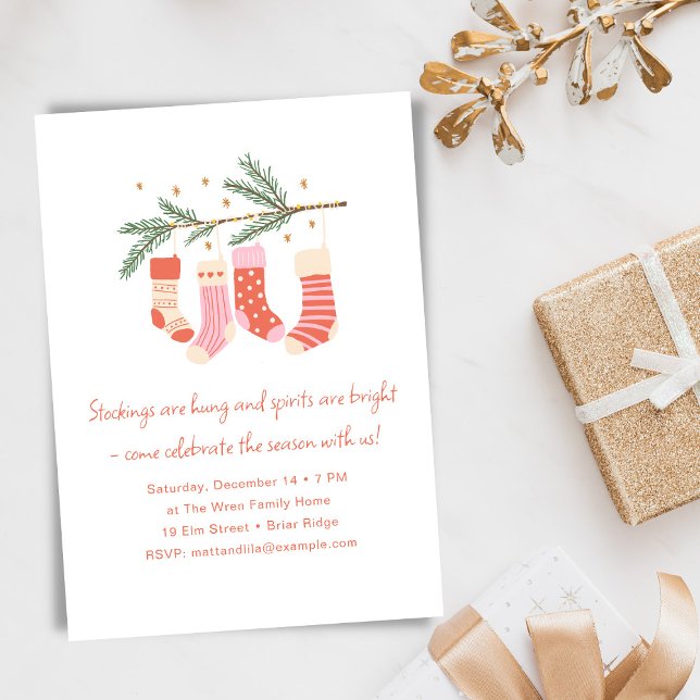 Convite Whimsical Pink Red Cute Christmas Holiday Party (Criador carregado)