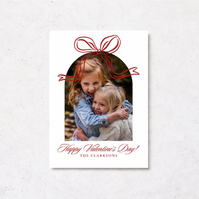 Convite Whimsical Red Bow Valentine’s Day Photo Card (Criador carregado)