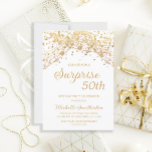 Convite White Dourado Glitter Surprise 50th Birthday<br><div class="desc">50º convite de aniversário surpresa para mulheres com luzes de cordas de ouro reluzentes e espumantes em fundo branco. Como o texto é personalizável, este convite é feito para uma senhora que comemora qualquer aniversário. (18, 21, rua, 30, 40, 50, 60, 70, 80, 90, 100... ou qualquer idade). Texto, fontes...</div>