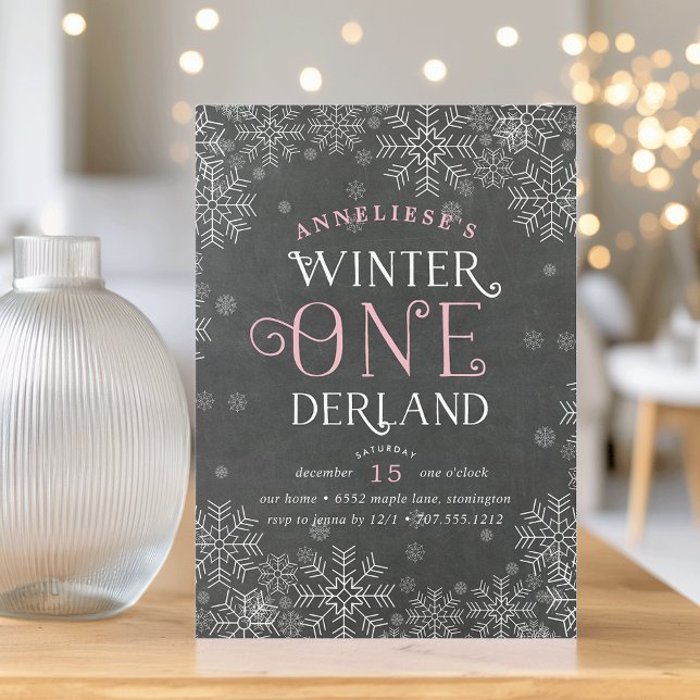 Convite Winter Wonderland Chalkboard First Birthday Invite (Criador carregado)