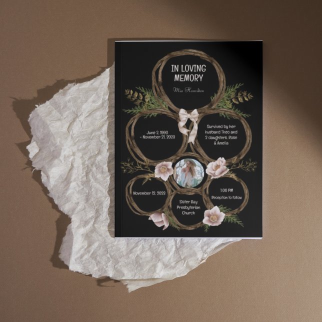 Convite Wreath Magnolia Elegant Funeral Program (Criador carregado)