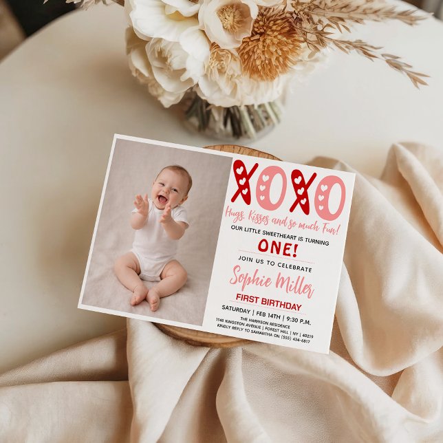 Convite XOXO Hugs & Kisses Valentine's Day 1st Birthday (XOXO Hugs & Kisses Valentine's Day 1st Birthday Invitation
)