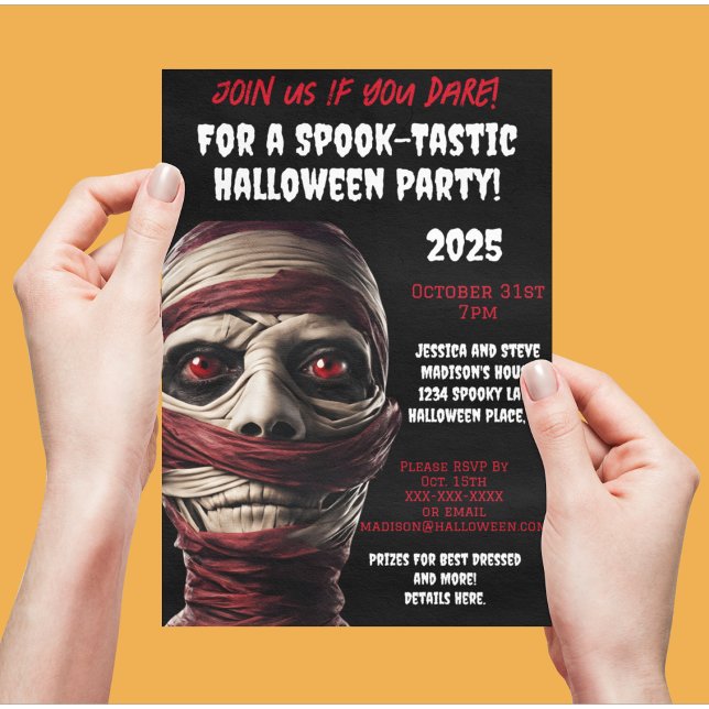 Convite Zombie Assustadora do Festa de Halloween (Scary Halloween Costume  Party Invitation with a ghoulish mummy.)