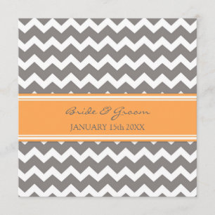 Convites Chevron cinzento alaranjado do casamento