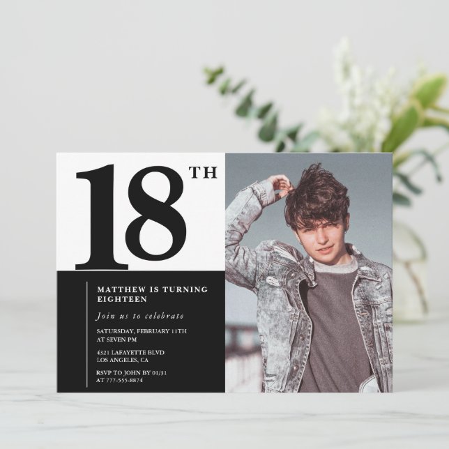 Convites de 18 anos preto Elegante Chique (Em pé/Frente)