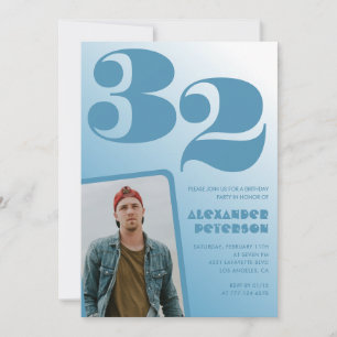 Convites de aniversário de 32 anos gradiente azul