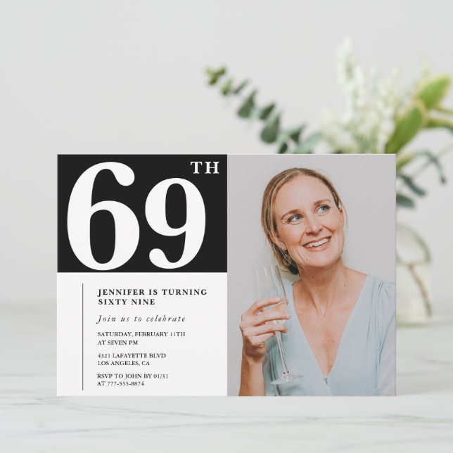 Convites de aniversário de 69 anos com foto preto  (Em pé/Frente)