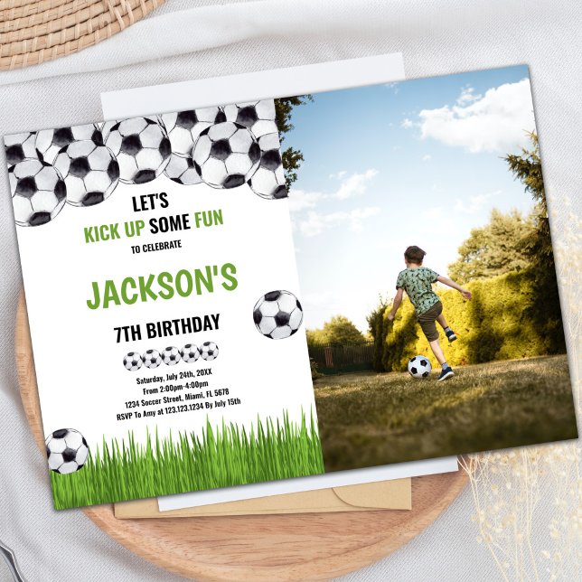 Convites de Aniversário do Green Ball Soccer com f (Green Ball Soccer Birthday Invitations w photo)