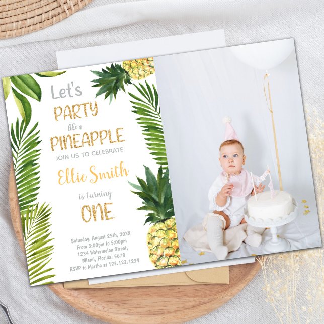 Convites de Aniversário do Primeiro Abacaxi com Fo (First Pineapple Birthday Invitations with photo)