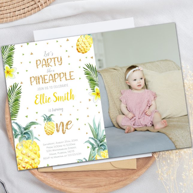 Convites de Aniversário do primeiro aniversario de (Photo 1st Birthday Pineapple Birthday Invitations)