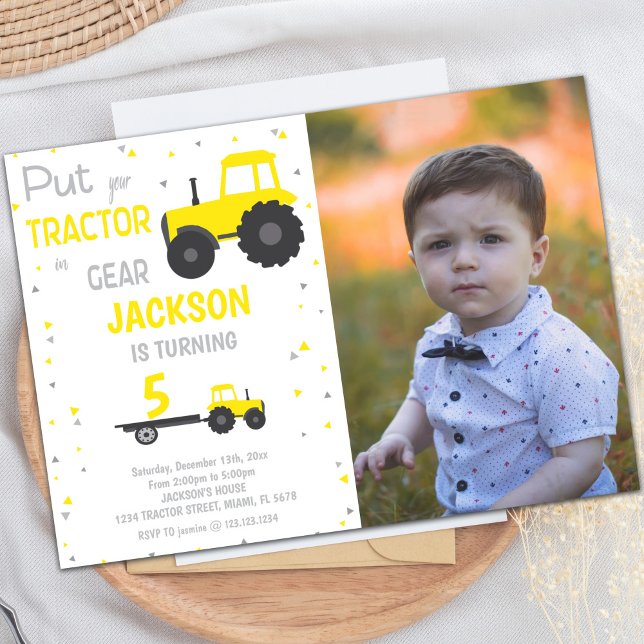 Convites de Aniversário do Trator Amarelo com Foto (Yellow Tractor Birthday Invitations with photo)