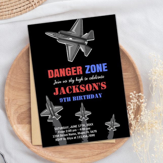 Convites de Aniversário para o Combatente de Zona  (Black Danger Zone Fighter Jet Birthday Invitations)