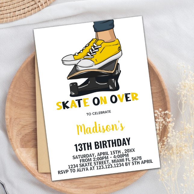 Convites de Aniversário para Painéis Pretos Amarel (Yellow Black Skateboards Birthday Invitations)