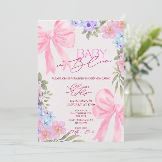 Convites de chá de bebê florais rosa. (Em pé/Frente)