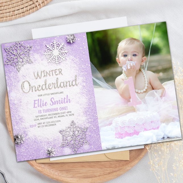 Convites de festas personalizáveis da Wonderland d (Purple Glitter Winter ONEderland Invitation photo)