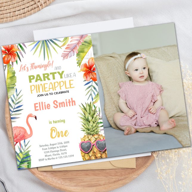 Convites de festas tropicais personalizáveis para  (Photo Flamingo & Pineapple Birthday Invitations)