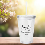 Copo De Acrílico Bridesmaid Modern Elegante Bridal<br><div class="desc">Bridesmaid Modern Elegante Bridal Acrylic Tumbler | Script Preto. Personalize-se com o seu nome e ano personalizados.</div>