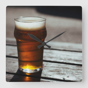 Copo de Cerveja - Relógio de Parede Quadrado