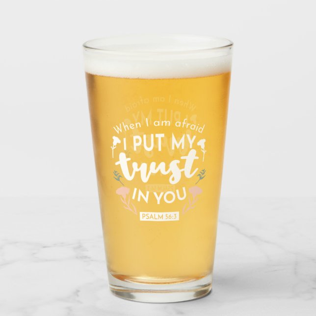 Copo De Pint Arte Cristã Floral Escura - Salm 56:3 (Frente (Preenchido))