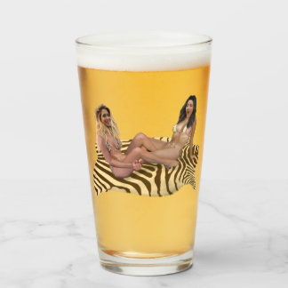 COPO DE PINT BEBIDAS DE LUTA DO BILHETE