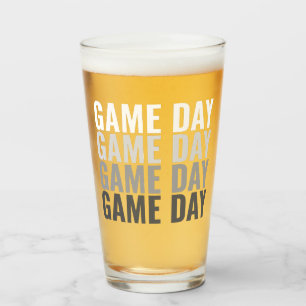 Copo de Pint Bold de Repetição de Dia de Jogo