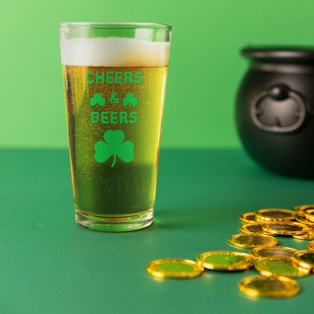 Copo De Pint Brindes e Cervejas (Criador carregado)